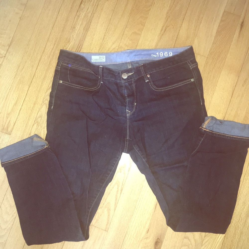 Gap cropped jeans 31 size 12